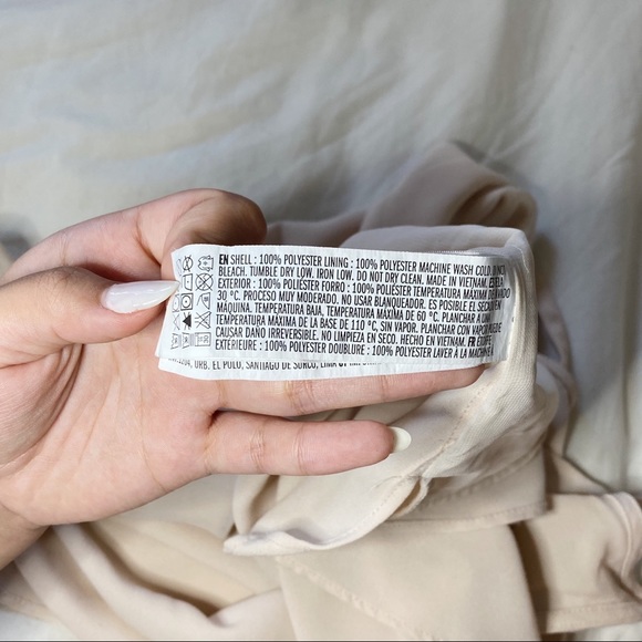 Forever 21 Cami Top - Picture 4 of 6